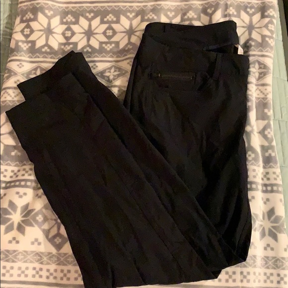 lululemon athletica Pants - Lulu lemon size 12 joggers, like new